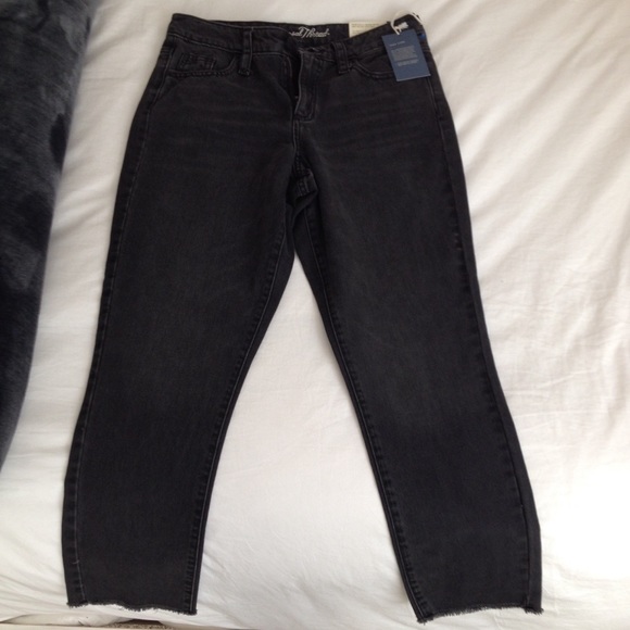 Universal Thread Denim - NWT UNIVERSAL THREADS Black Fringe Mom Jeans